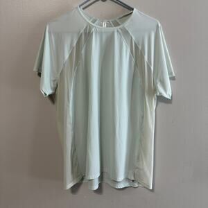 Athleta Ultimate Hybrid Tee Shirt Size Large Short Sleeve Mint Green